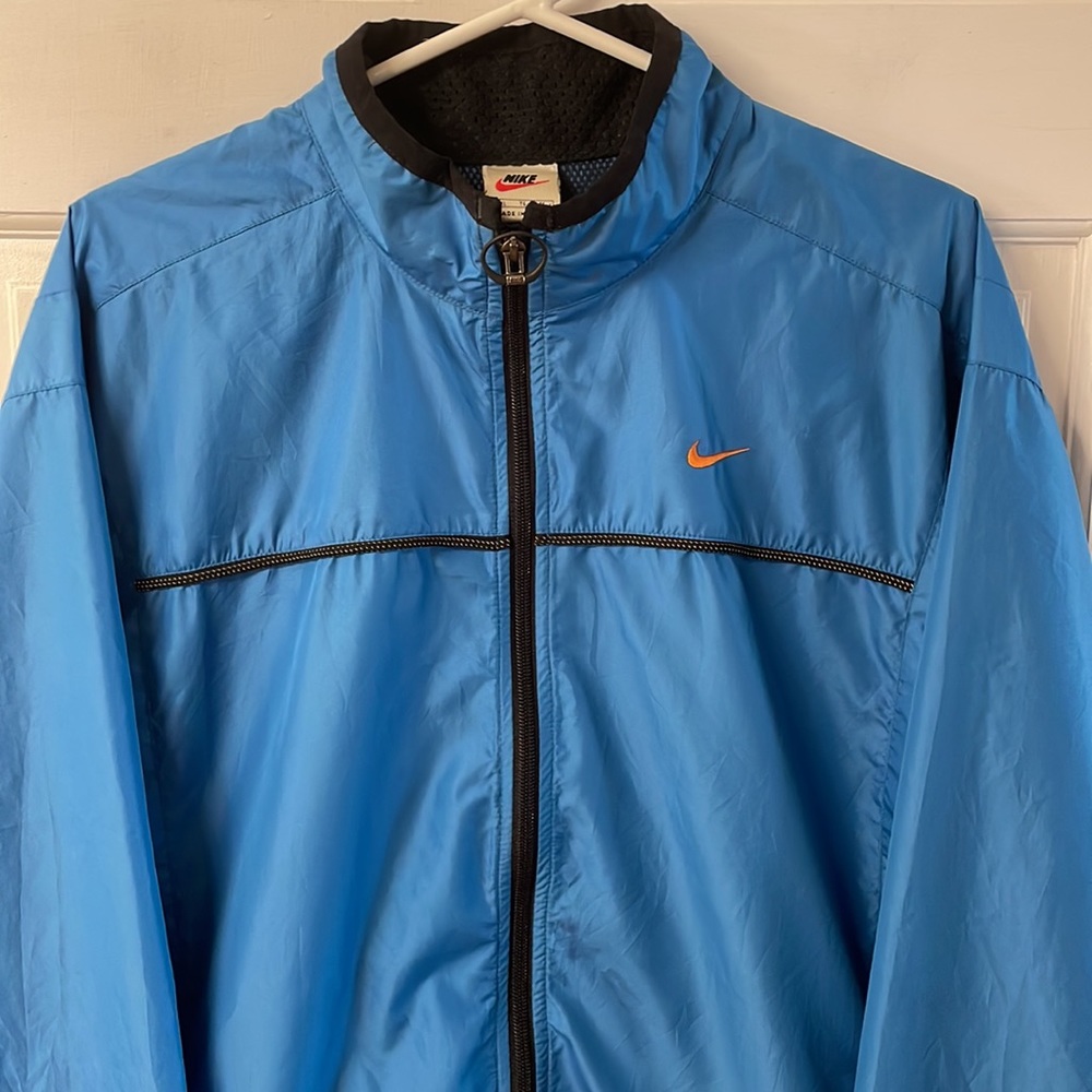Nike packable windbreaker men’s size XL